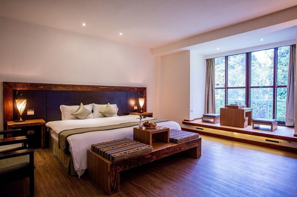 Howard Resort Xitou Lugu Exterior photo